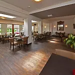 辉特格酒店 法尔肯堡