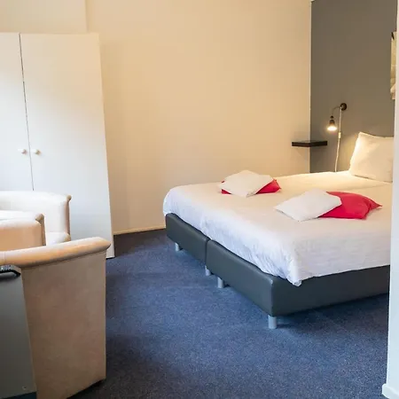 Hotell Ter Geul 3*
